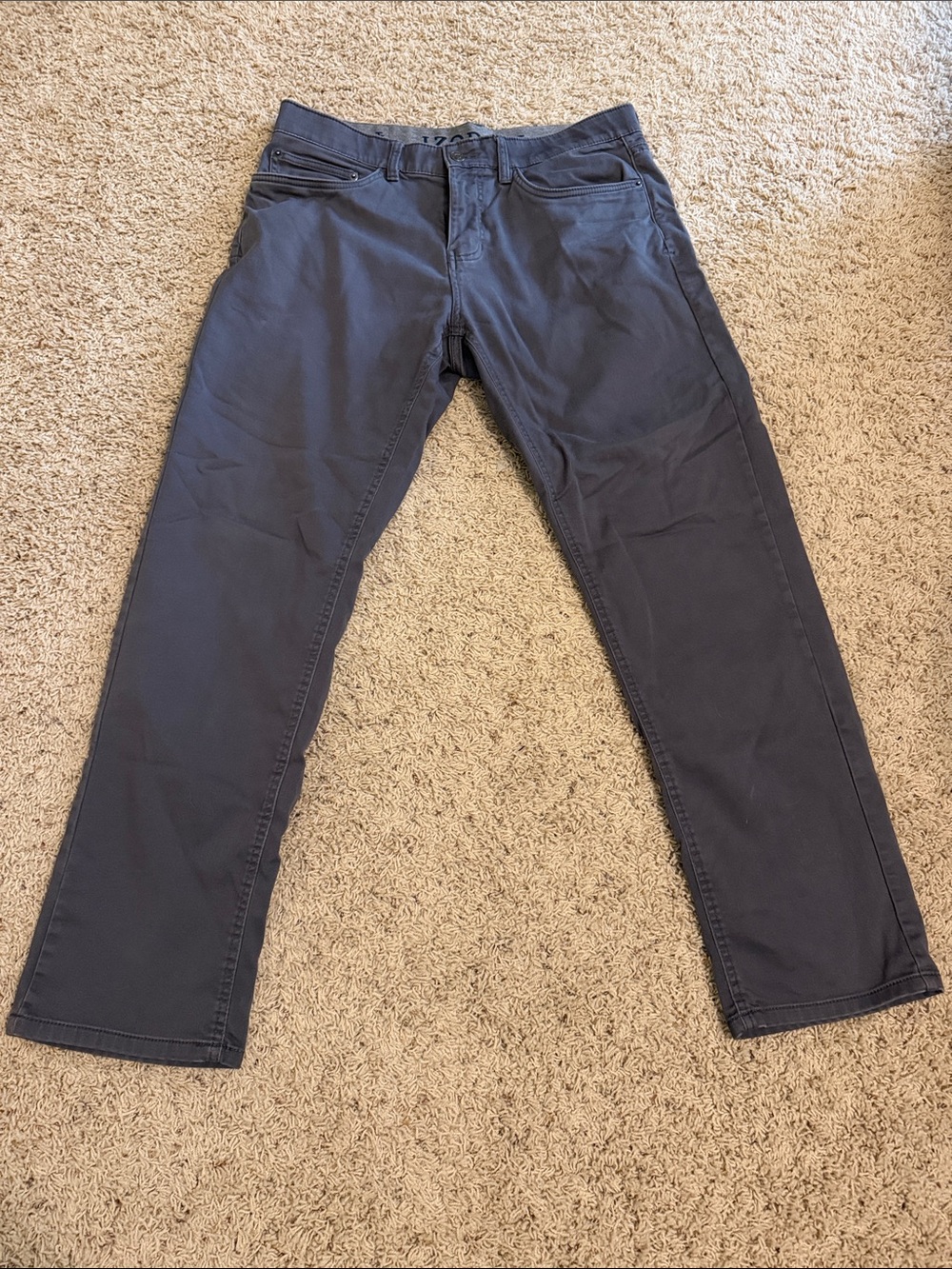 Izod Men's Straight Jeans in Charcoal